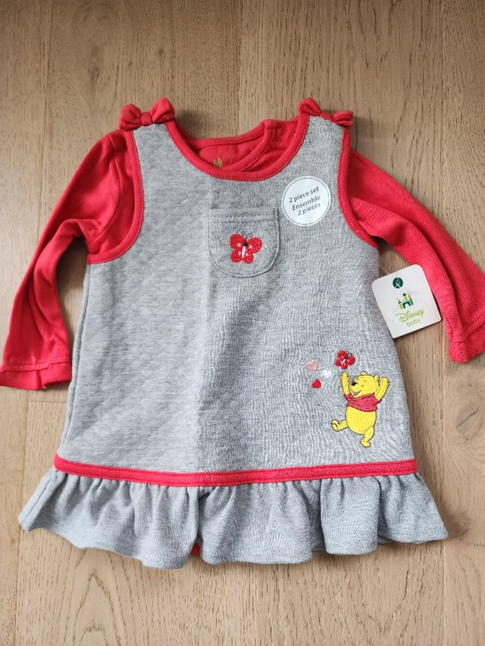 NWT Size 6-12 mth Winnie the Pooh dress and onesie set